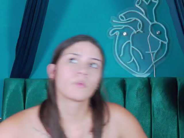 kinkyzoeandema webcam