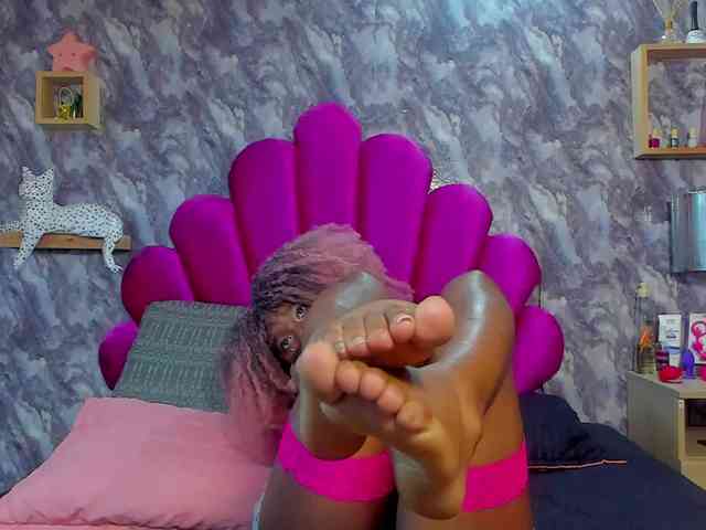 EMMA_PARIS webcam