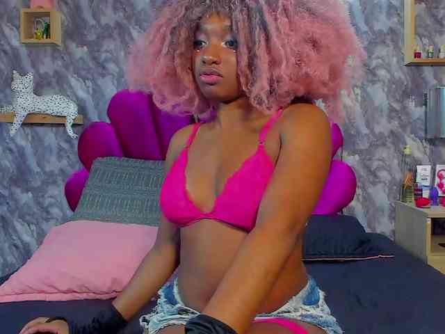 EMMA_PARIS webcam