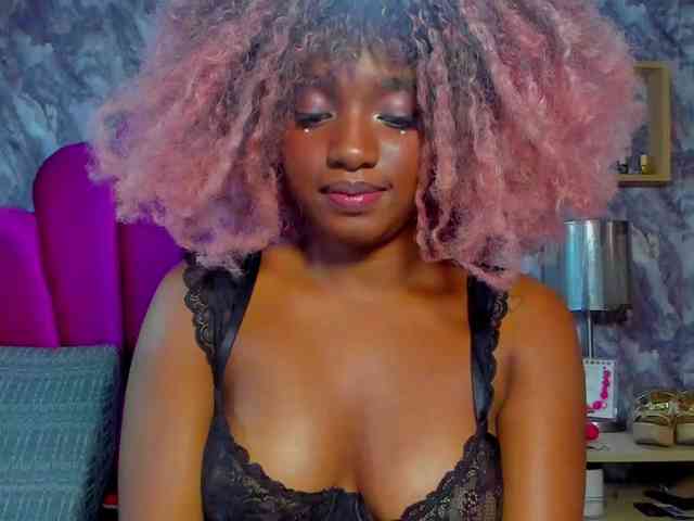 EMMA_PARIS webcam