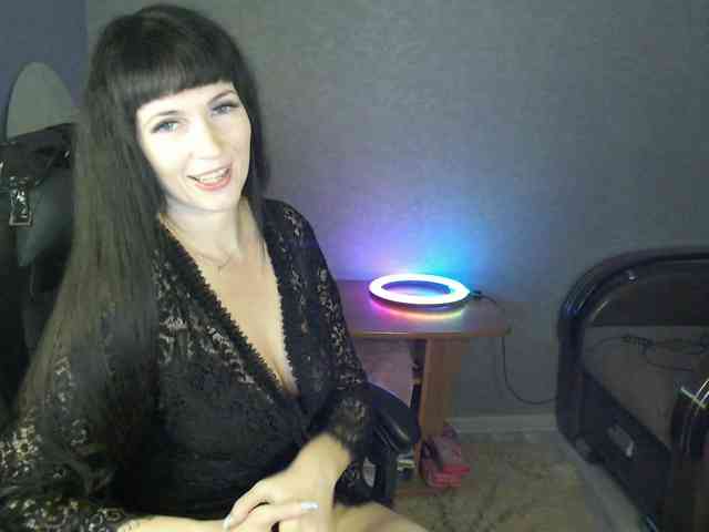 LindaElosiMilf webcam