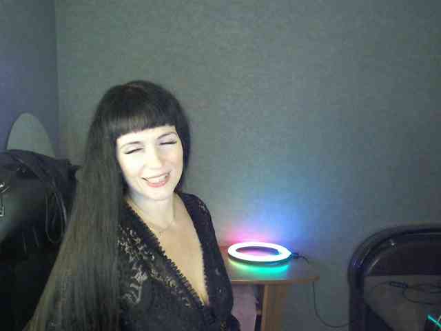 LindaElosiMilf webcam