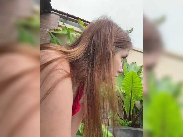 Entrez le videochat erotique avec le
modèle LeiaProseccina LeiaProseccina