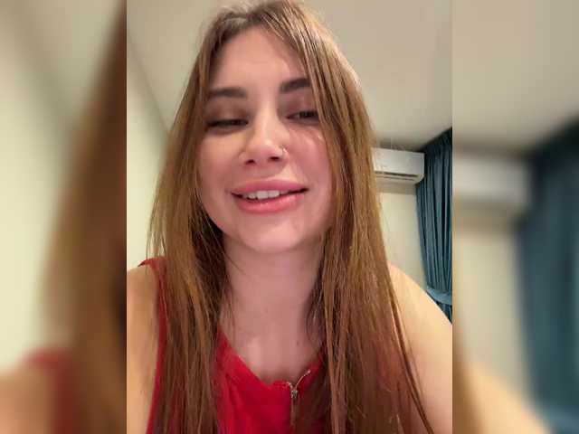 Accedi alla chat con il nickname LeiaProseccina LeiaProseccina