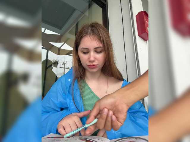 Entra en el chat con el modelo LeiaProseccina LeiaProseccina