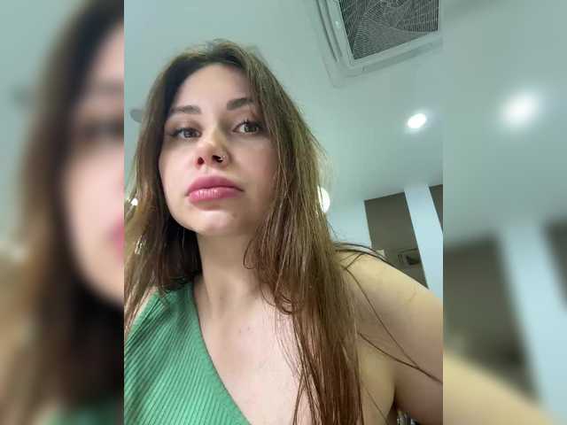 go to chat with LeiaProseccina