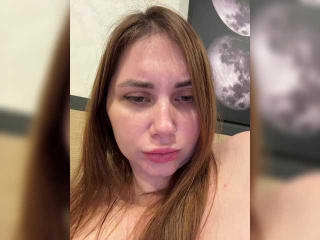 Entra en el chat con el modelo LeiaProseccina LeiaProseccina