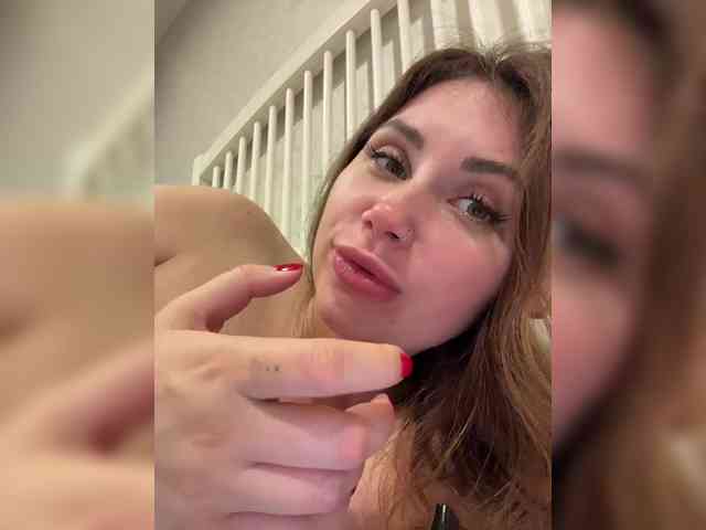 LeiaProseccina webcam