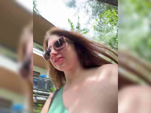LeiaProseccina webcam