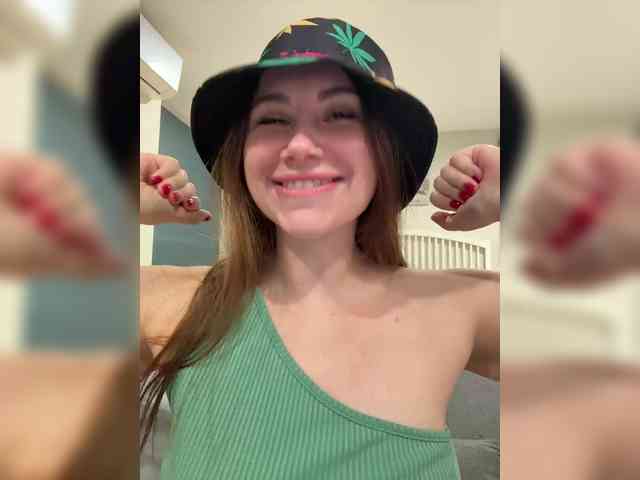 LeiaProseccina webcam