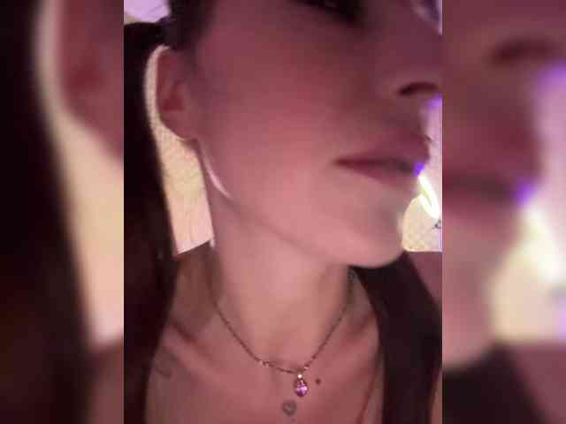 MilashaNyasha webcam