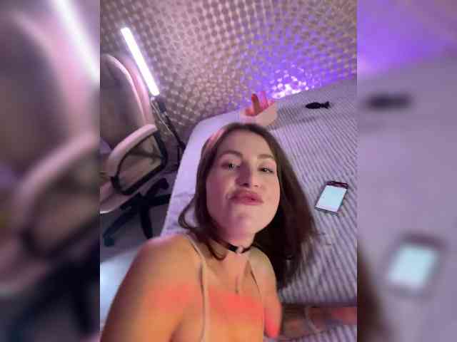MilashaNyasha webcam