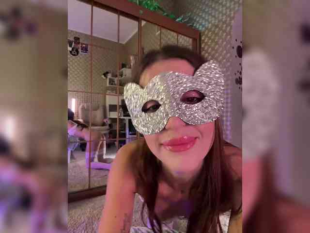 MilashaNyasha webcam