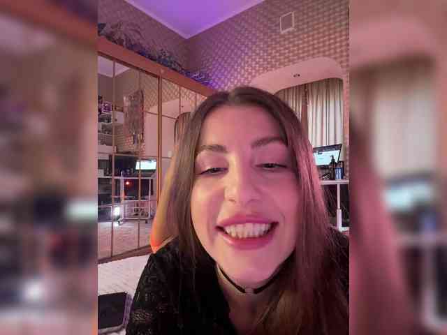 MilashaNyasha webcam