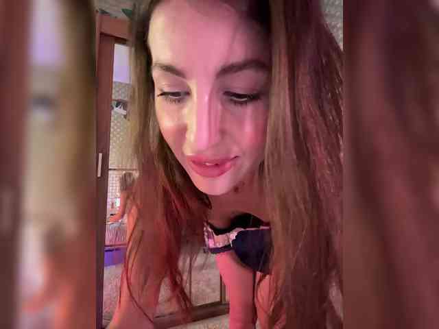 MilashaNyasha webcam