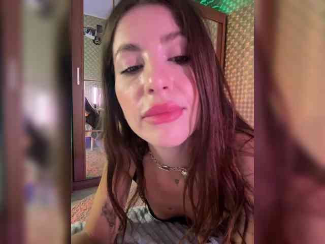 MilashaNyasha webcam