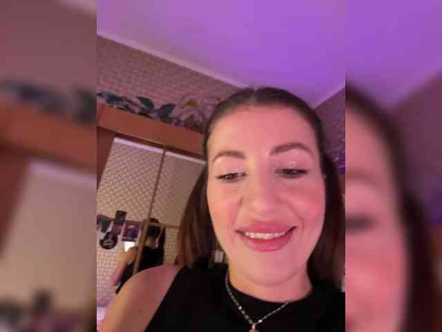 MilashaNyasha webcam