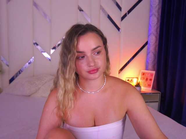 FloraGreys webcam