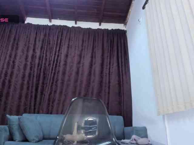 cintia-greyx webcam