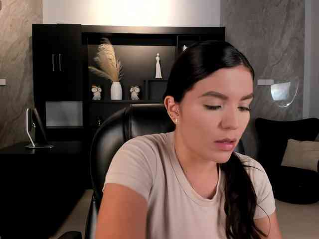 ValeriaRoldan webcam