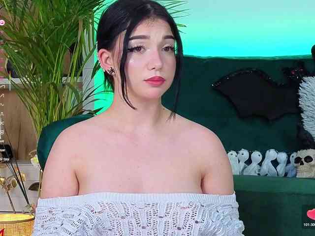 AveryWillow webcam