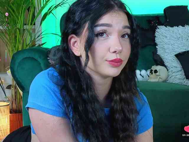 AveryWillow webcam