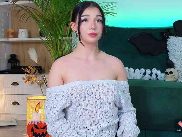 AveryWillow webcam