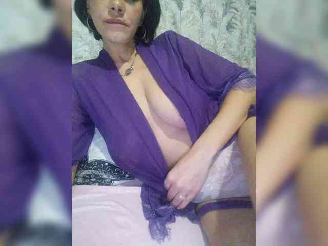 Lois-Lorrie webcam