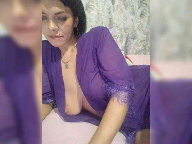 Lois-Lorrie webcam