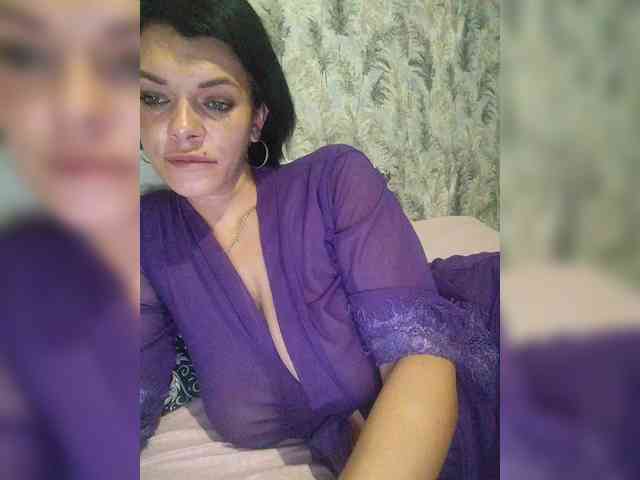 Lois-Lorrie webcam