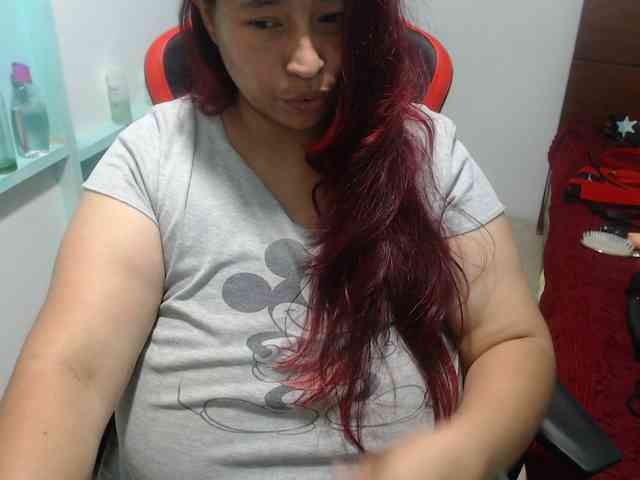 CamilaSexHot webcam