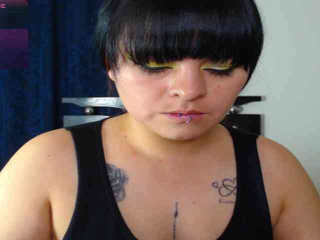 Valerydirty-dark webcam