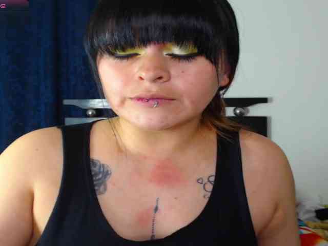 Valerydirty-dark webcam