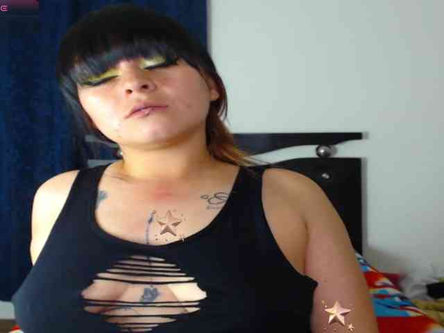 Valerydirty-dark webcam