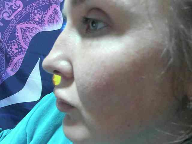 Ilona_300_metrov_ot_vas webcam