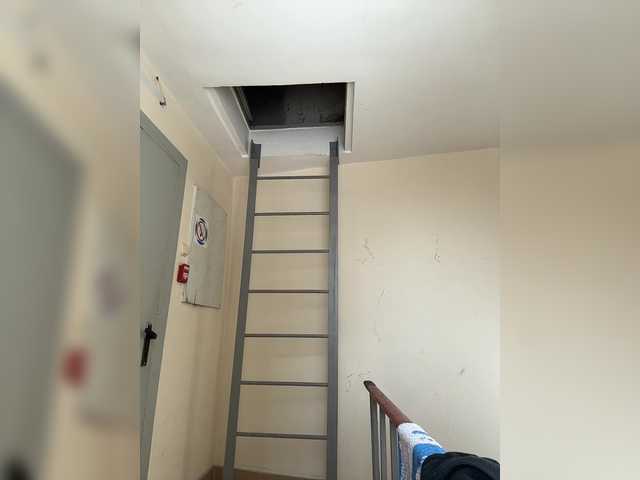 Gratis Live Sexcam mit LolaSexxx LolaSexxx