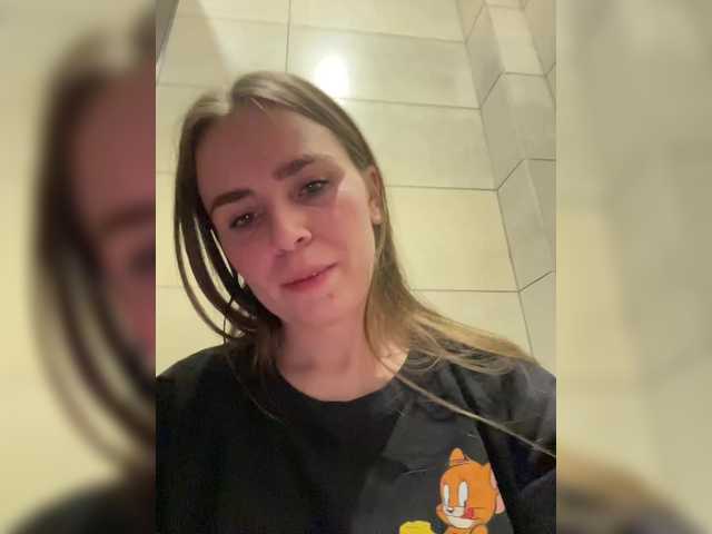 Vai a chattare su LolaSexxx LolaSexxx