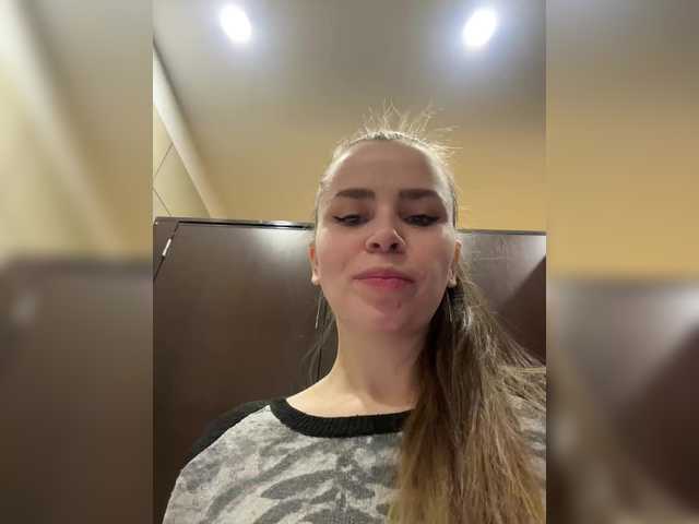 Gratis Live Sexcam mit LolaSexxx LolaSexxx