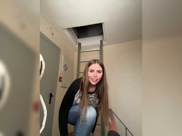 Vai a chattare su LolaSexxx LolaSexxx