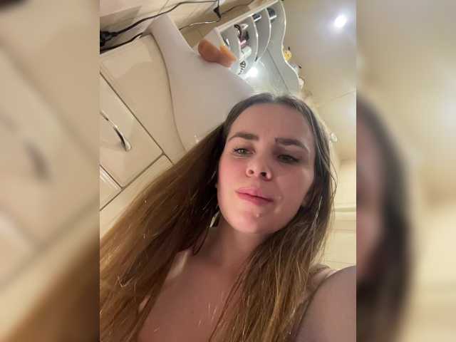 Gratis Live Sexcam mit LolaSexxx LolaSexxx