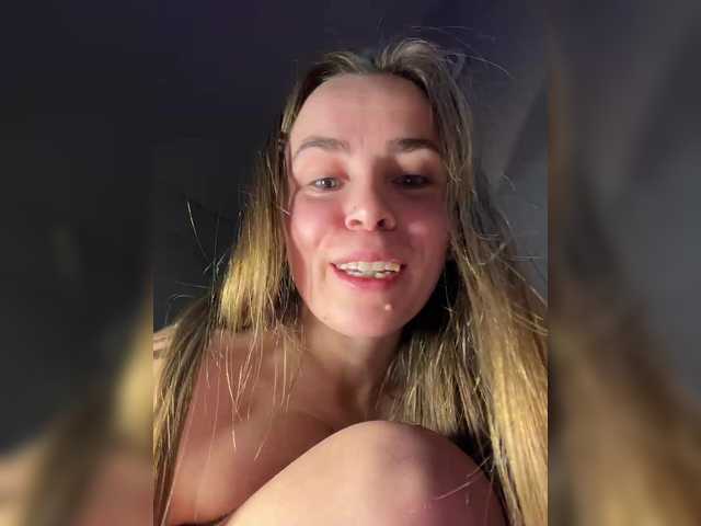 Idź na czacie LolaSexxx LolaSexxx