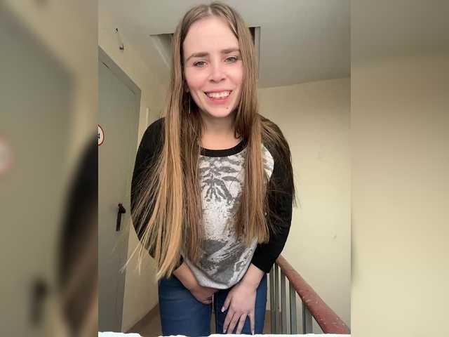 go to chat with LolaSexxx