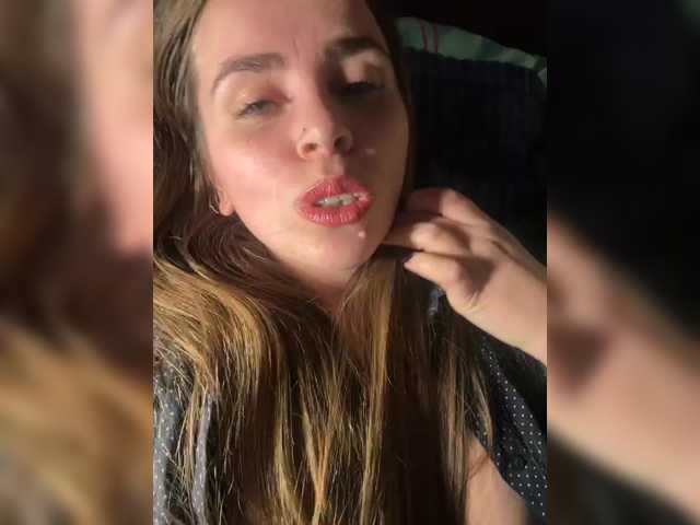 Vai a chattare su LolaSexxx LolaSexxx