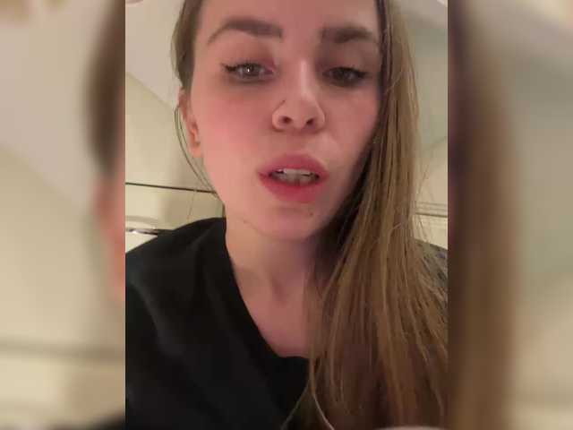 Vai a chattare su LolaSexxx LolaSexxx