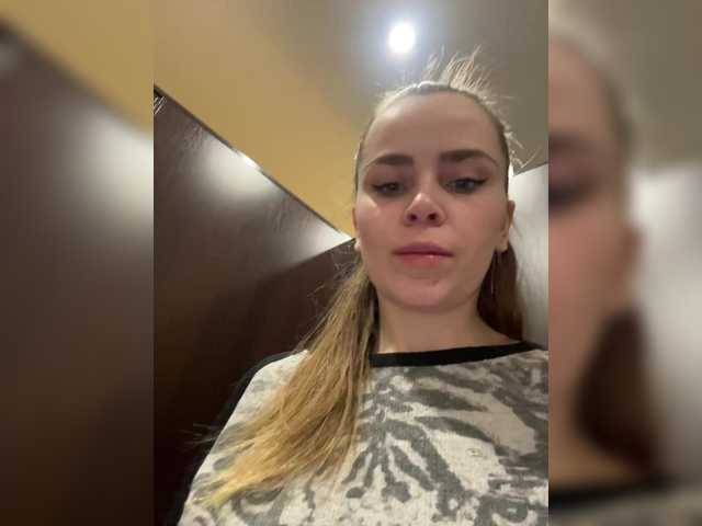 Gratis Live Sexcam mit LolaSexxx LolaSexxx