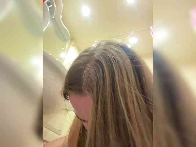 LolaSexxx webcam