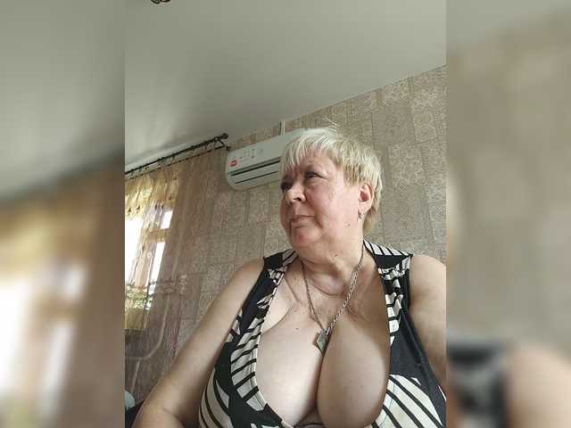 Alena61 webcam