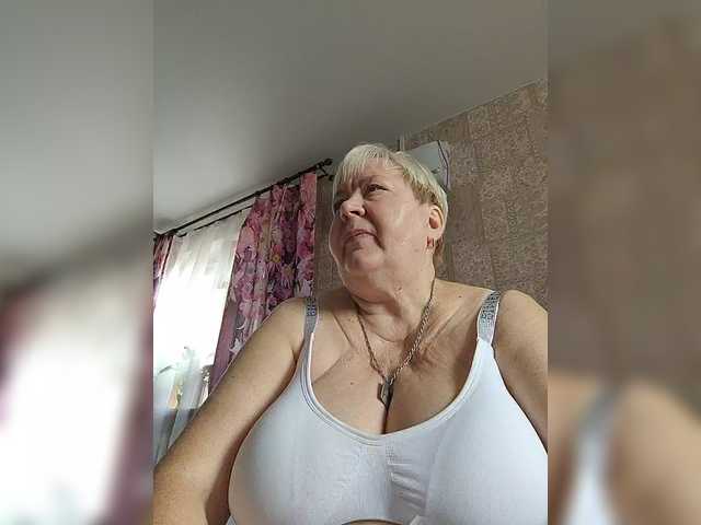 Alena61 webcam