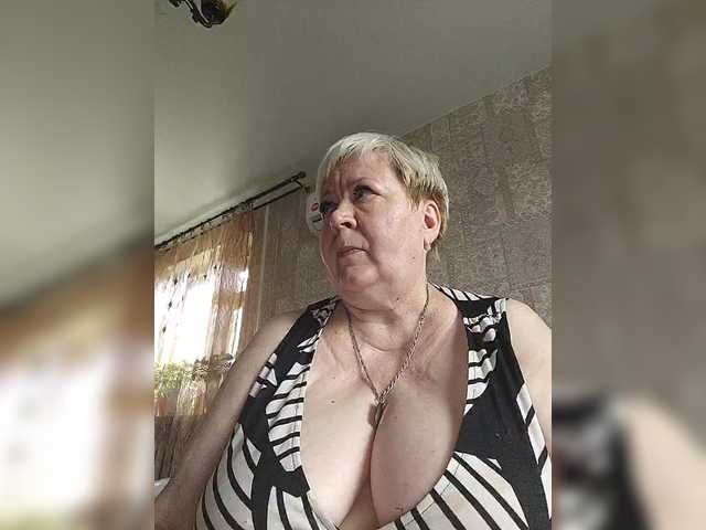 Alena61 webcam