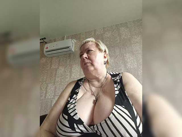 Рунетки: школьница дрочит и стонет, секс чат бесплатно